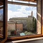 Tipica Casa Nelle Crete Senesi