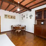Tipica Casa Nelle Crete Senesi Apartmán