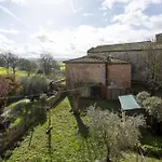 Tipica Casa Nelle Crete Senesi Monteroni dʼArbia